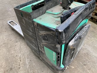 Porta-paletes eléctrico Mitsubishi PBV20N2 - 8