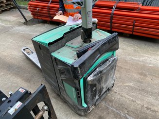 Porta-paletes eléctrico Mitsubishi PBV20N2