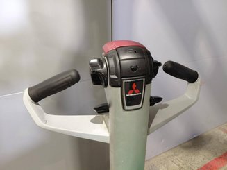 Stacker Mitsubishi SBP12N2