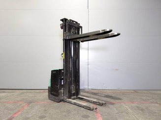 Stacker Mitsubishi SBP12N2