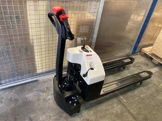 Porta-paletes eléctrico Hangcha CBD 15-EMD