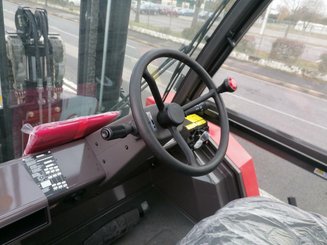 Carreta elevadora todo terreno Manitou M50-4