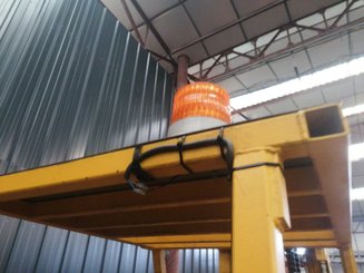 Empilhador de contrapeso 3 rodas Peg F2050EB