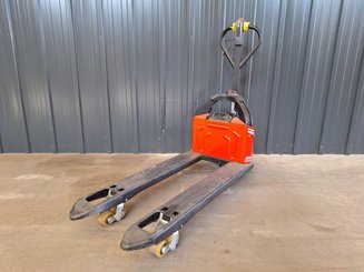 Porta-paletes eléctrico com condutor a pé Hangcha CBD12 PLUS Lithium