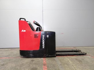 Porta-paletes eléctrico com condutor transportado Hangcha CBD20-AZ3S-SU