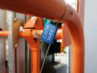 Plataforma com mastro vertical JLG TOUCAN DUO