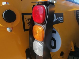 Empilhador telescópico JCB 540 180 HiViz - 16
