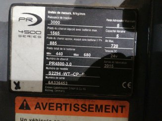 Porta-paletes eléctrico com condutor transportado Crown PR4500 - 12