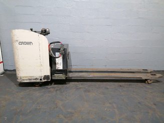 Porta-paletes eléctrico com condutor transportado Crown PR4500 - 7