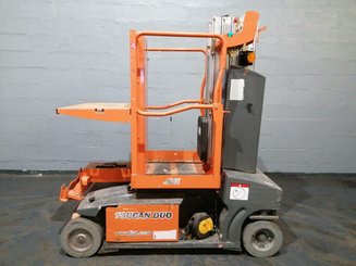 Plataforma com mastro vertical JLG TOUCAN DUO