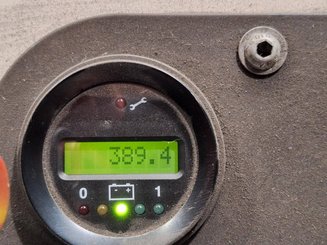 Trator de reboque Charlatte T135