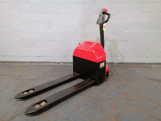 Porta-paletes eléctrico com condutor a pé Hangcha CBD18