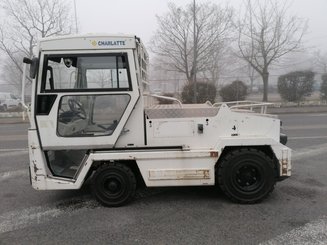 Trator de reboque Charlatte T135