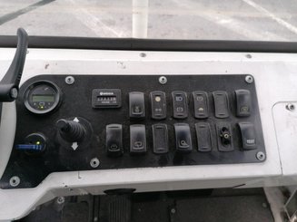 Trator de reboque Charlatte T135