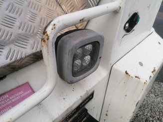 Trator de reboque Charlatte T135