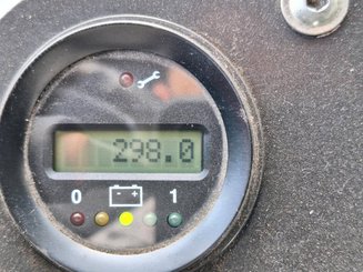 Trator de reboque Charlatte T135