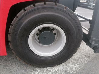 Empilhador de contrapeso 4 rodas Kalmar DCG160-12 - 25