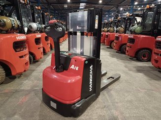 Stacker com condutor a pé Hangcha CDD16-AEC1