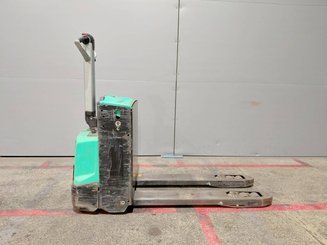 Porta-paletes eléctrico com condutor a pé Mitsubishi PBP16N2 - ACCOMPAGNANT