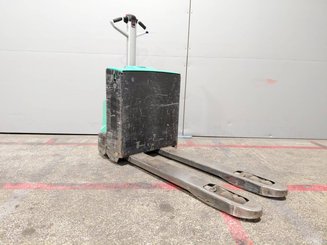 Porta-paletes eléctrico com condutor a pé Mitsubishi PBP16N2 - ACCOMPAGNANT