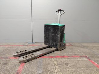 Porta-paletes eléctrico com condutor a pé Mitsubishi PBP16N2 - ACCOMPAGNANT