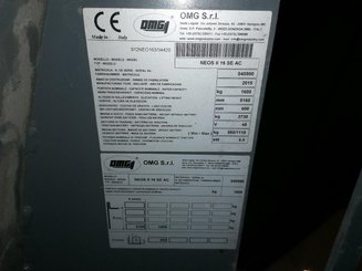 Empilhador retráctil OMG NEOS16 SE