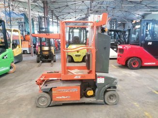 Plataforma com mastro vertical JLG TOUCAN DUO
