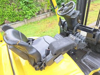 Empilhador de contrapeso 4 rodas Hyster H5.5FT - 13