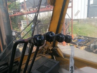 Empilhador de contrapeso 4 rodas Caterpillar GPL40 - 2