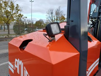 Empilhador retráctil de 4 direcções AMLIFT C50-14 40 SL