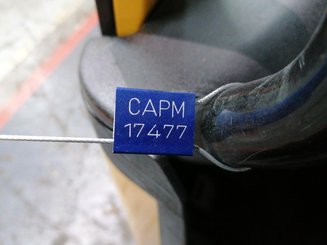 Empilhador retráctil Caterpillar NR16N