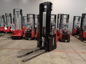 Levantador com plataforma dobrável Hangcha CDD16-AZ3S