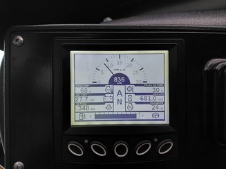 Empilhador de contrapeso 4 rodas Hangcha XF70D