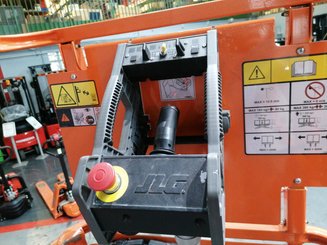 Elevadores de tesoura JLG 2030ES