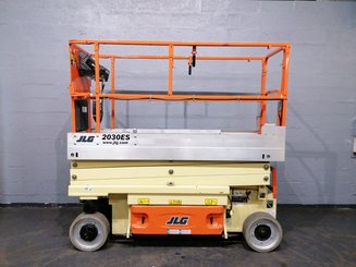 Elevadores de tesoura JLG 2030ES