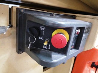 Elevadores de tesoura JLG 2030ES