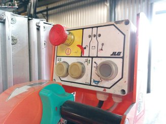 Plataforma com mastro vertical JLG TOUCAN DUO - 4