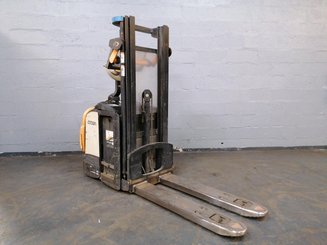 Levantador com plataforma dobrável Crown DT3040 - 1
