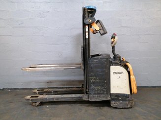 Levantador com plataforma dobrável Crown DT3040 - 5