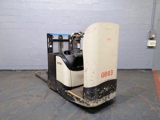 Levantador com plataforma dobrável Crown DT3040