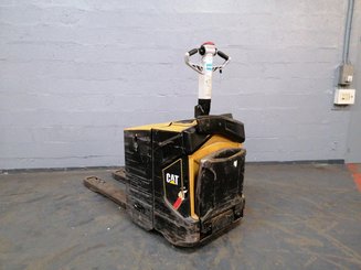 Porta-paletes eléctrico com condutor transportado Caterpillar NPV20N2 - 4