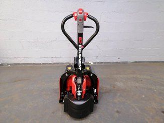 Porta-paletes eléctrico com condutor a pé EP EPT12-EZ PRO - 3