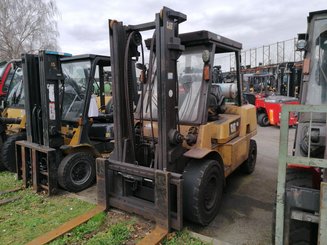 Empilhador de contrapeso 4 rodas Caterpillar GP45K2