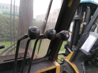 Empilhador de contrapeso 4 rodas Caterpillar GP45K2