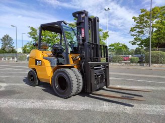 Empilhador de contrapeso 4 rodas Caterpillar GP40N