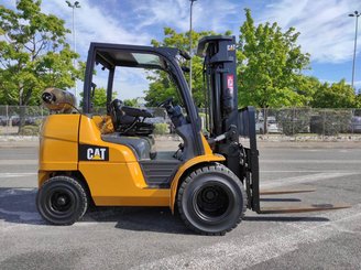 Empilhador de contrapeso 4 rodas Caterpillar GP40N - 4