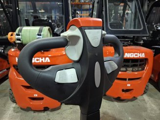 Levantador com plataforma dobrável Hangcha CDD16-AZ3S