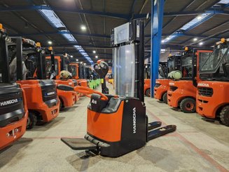 Levantador com plataforma dobrável Hangcha CDD16-AZ3S