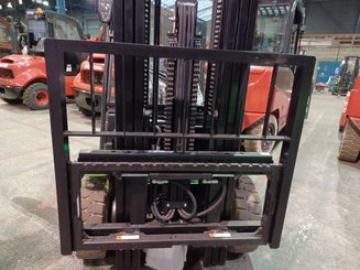 Empilhador de contrapeso 4 rodas Hangcha XC30 - 2