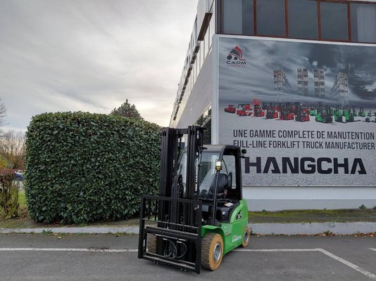 Empilhador de contrapeso 4 rodas Hangcha XC30i - 1